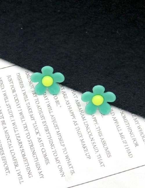 Fashion Small Green  Silver Needle Flower Earrings