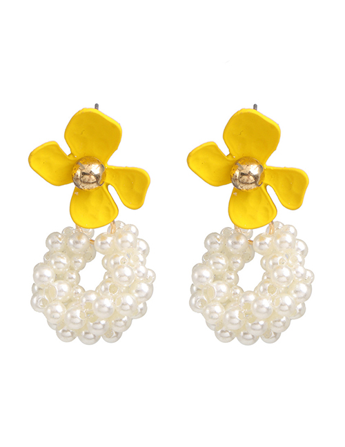 Fashion Yellow Budo Pearl Geometric Earrings