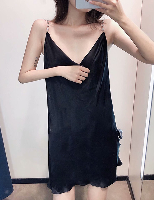Fashion Black Strap V-neck Halter Dress