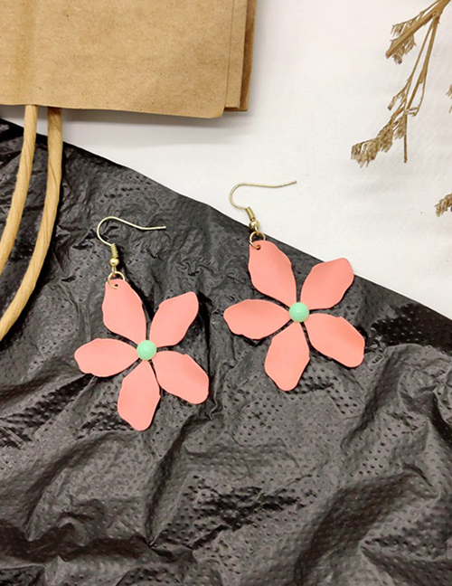 Fashion Pink Contrast Flower Earrings