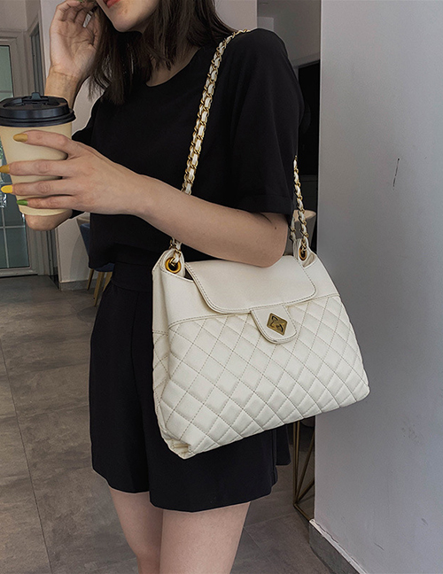 Fashion Creamy-white Rhombic Chain Shoulder Bag
