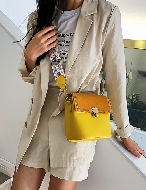 Fashion Yellow Frosted Rivet Crossbody Bag