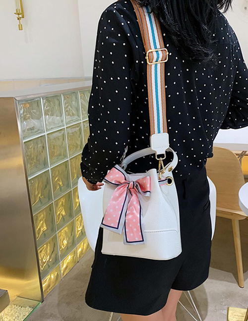 Fashion White Bow Tie Shoulder Bag