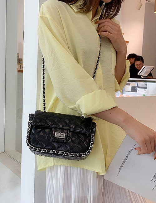 Fashion Black Grids Pattern Bag