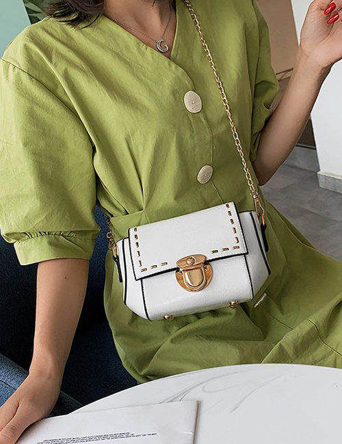 Fashion White Rivet Lock Single Shoulder Messenger Bag