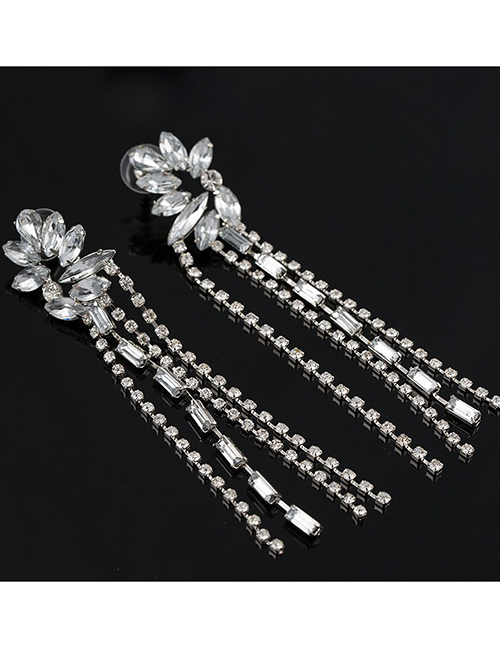 Fashion Silver Claw Chain Studded Tassel Silver Earrings