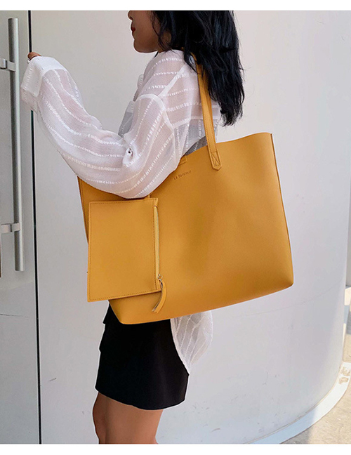Fashion Yellow One-shoulder Portable Messenger Bag