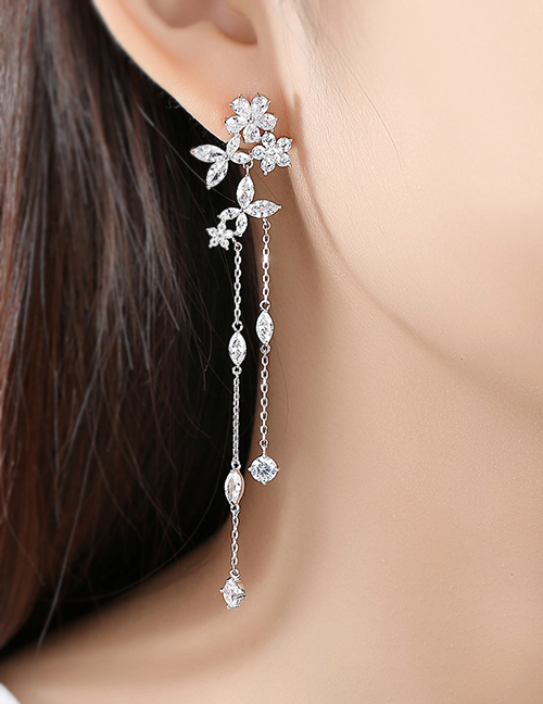 Fashion Platinum Tassel Flower Earrings