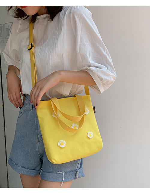 Fashion Yellow Cute Flower Crossbody Bag