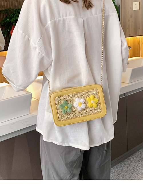 Fashion Yellow Flower Straw Messenger Bag