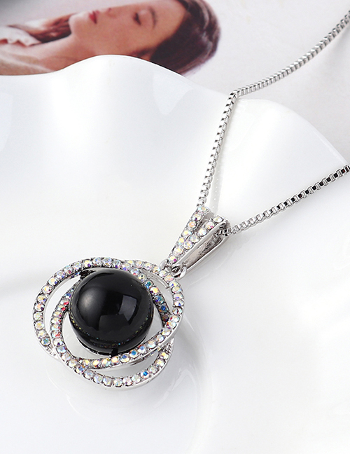 Fashion Black Flower Ball Orb Crystal Necklace