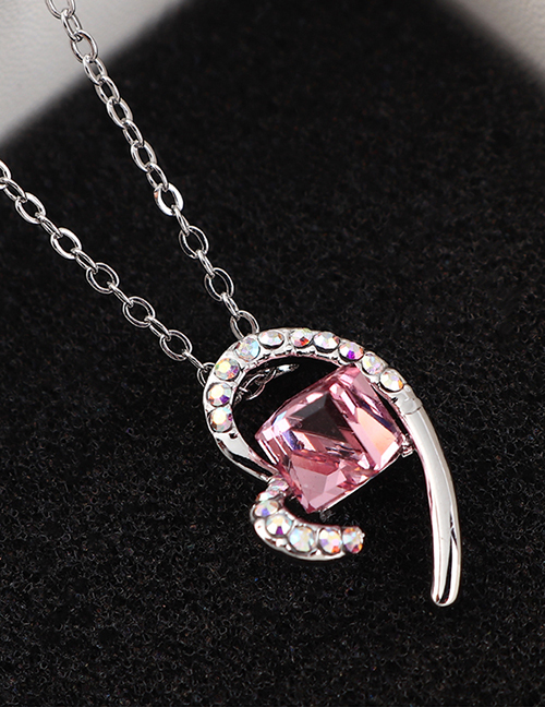 Fashion Light Rose Heart Crystal Necklace
