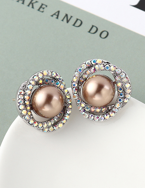 Fashion Bronze Pearl Stud Earrings - Flower Cluster