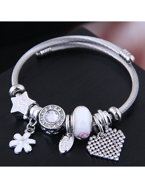 Fashion White Metal Flower Love Bracelet