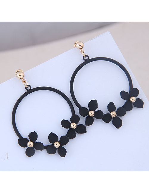 Fashion Black Metal Ring Blossoming Petal Earrings