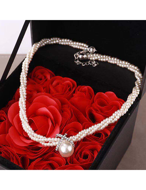 Fashion White Pearl Short Necklace