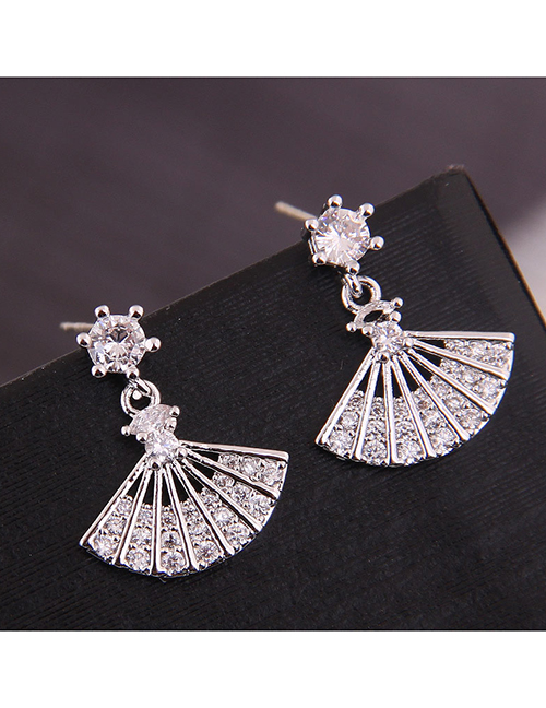 Fashion Silver Copper Micro-inlaid Zirconium Fan-shaped Earrings