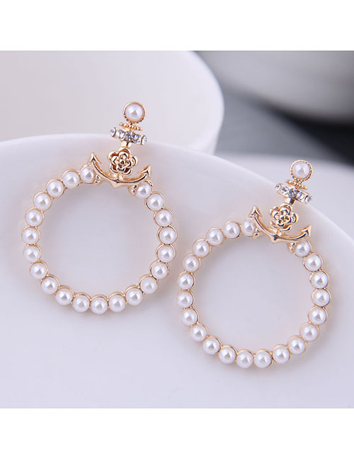 Fashion Golden Pearl Flower Stud Earrings
