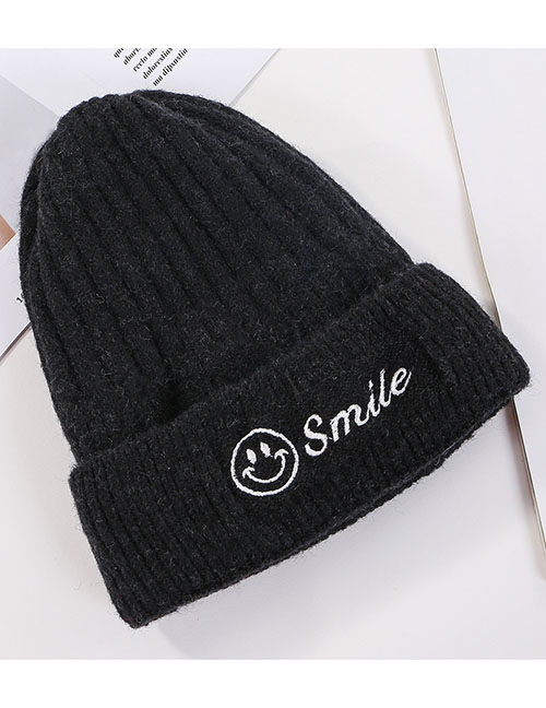 Fashion Black Smiley Embroidery Wool Cap