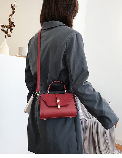 Fashion Red Contrast Matte Portable Messenger Bag