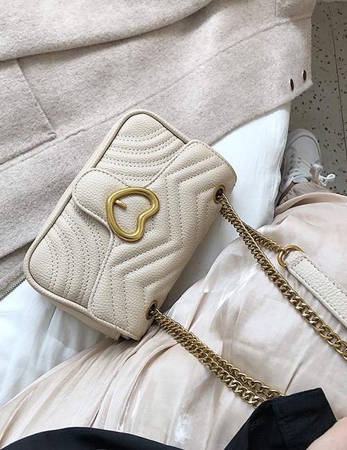 Fashion White Heart-shaped Lock Collar Messenger Handbag