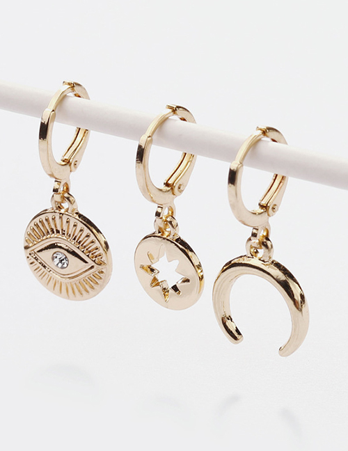 Fashion Gold Open The Hollow Five-star Eyes: Moon Earrings: Three