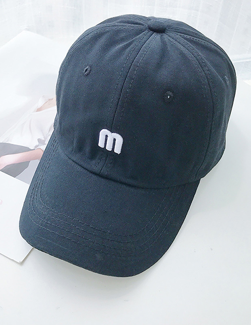 Fashion M Black M Letter Baseball Cap