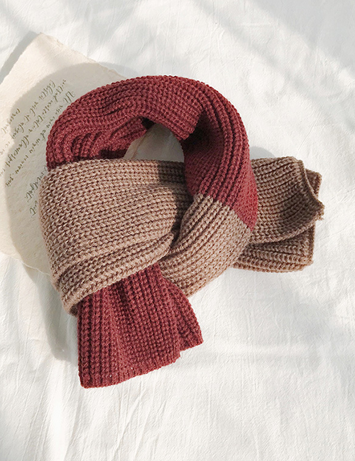 Fashion Two-color Stitching Wine Red + Coffee Stitched Two-tone Knit Short Scarf