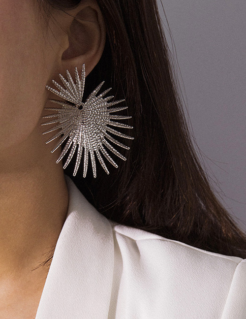 Fashion White K Heart-shaped Fan-shaped Fringe Geometric Earrings
