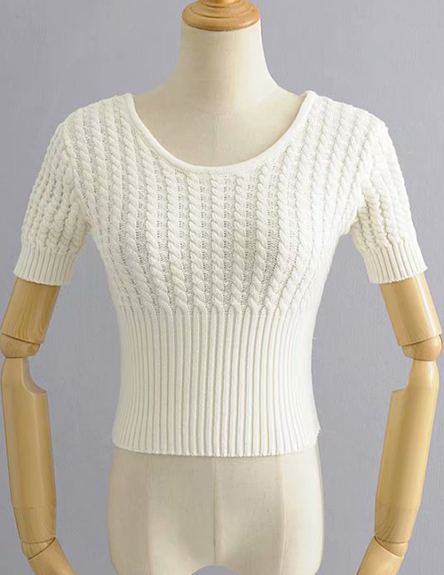 Fashion White Twisted Knit Sweater