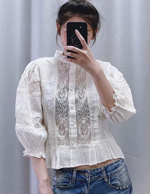Fashion White Embroidered Openwork Stitching Single-breasted Shirt