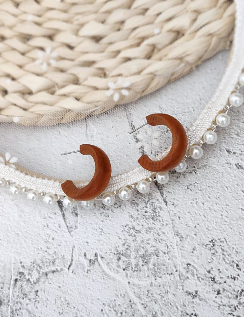Fashion Brown C-shaped Log Earrings