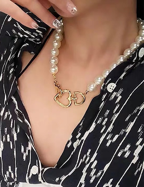 Fashion White Love Pearl Necklace