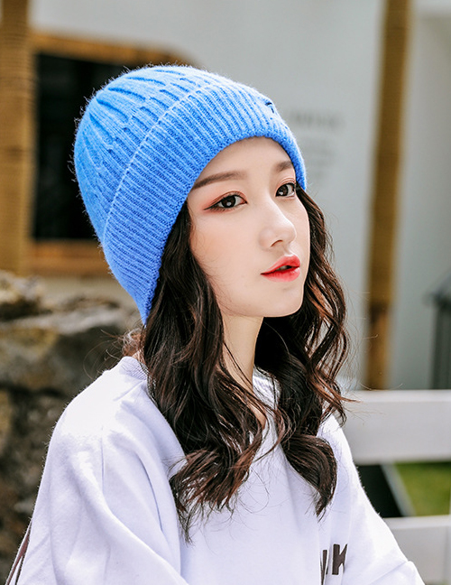 Fashion Blue Embroidered Smiley Plus Velvet Knitted Wool Cap