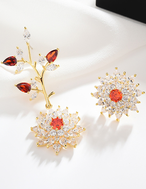 Fashion Gold  Sterling Silver Needle Micro-inlaid Zircon Branches Three-dimensional Flower Asymmetric Earrings
