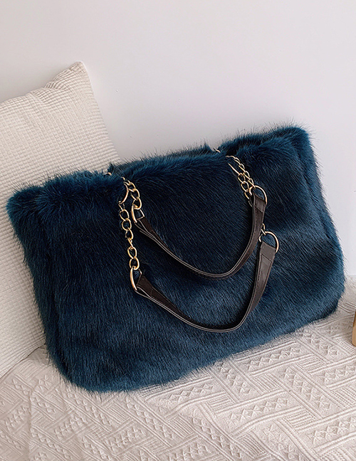 Fashion Blue Plush Chain Shoulder Bag