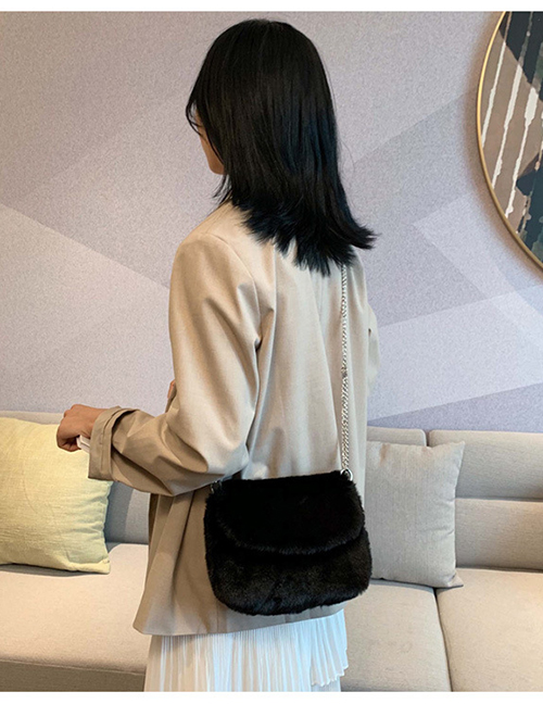 Fashion Black Plush Chain Shoulder Messenger Bag