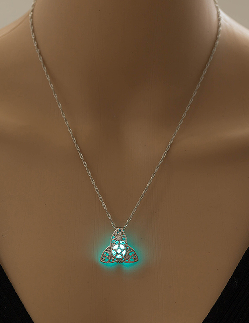 Fashion Blue Green Gypsophila Night Light Necklace