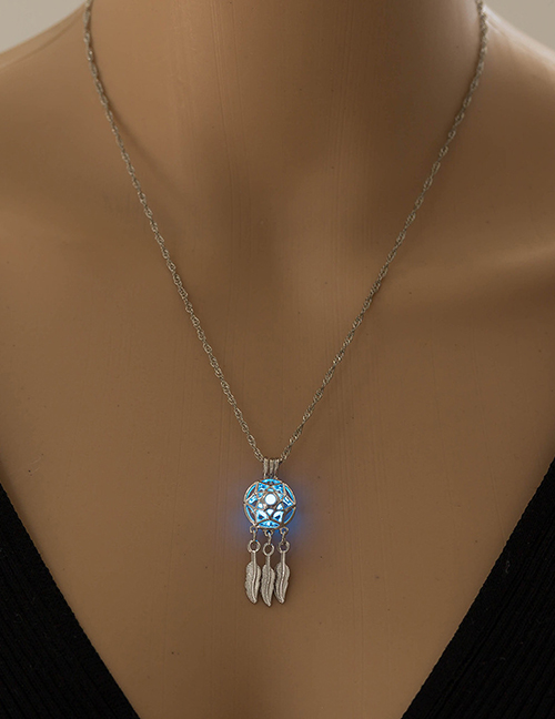 Fashion Sky Blue Dreamcatcher Night Light Necklace