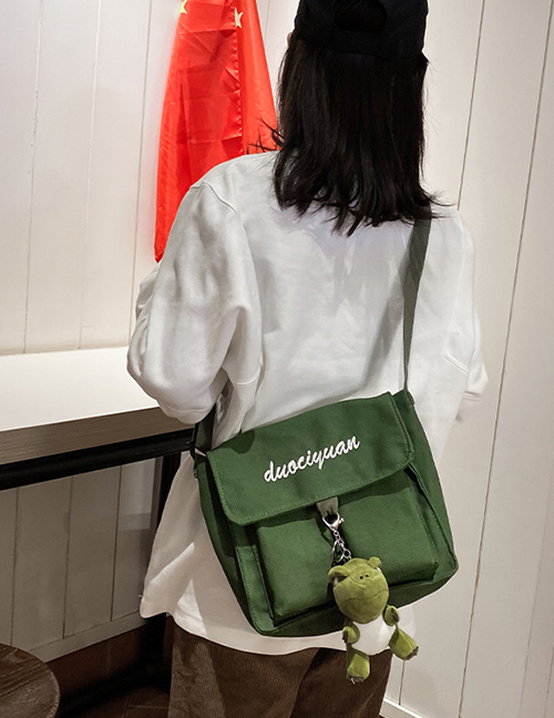 Fashion Green Belt Pendant Embroidered Canvas Shoulder Messenger Bag
