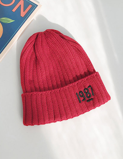 Fashion 1987 Wine Red Knitted Wool Cap