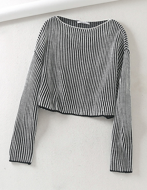 Fashion Black And White One-neck Striped Knit Sweater