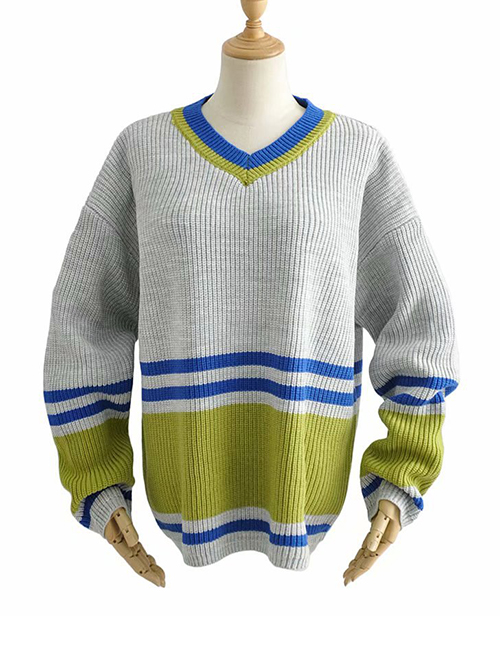 Fashion Gray Colorblock Striped V-neck Sweater