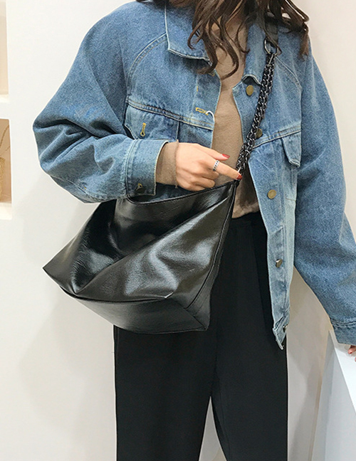 Fashion Black Chain Shoulder Messenger Bag