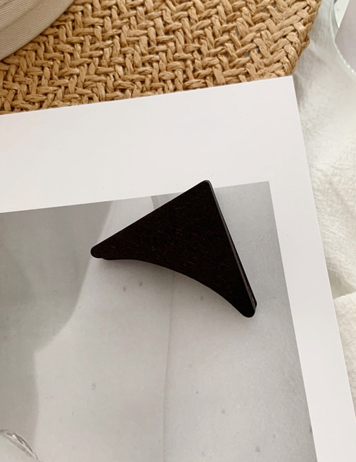 Fashion Triangle - Black Wooden Geometric Grip