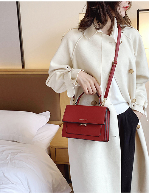 Fashion Red Bronzed Letter Locks With Hand-sleeve Shoulder Bag