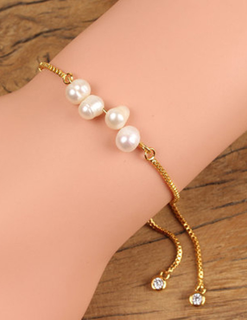 Fashion Four White Natural Freshwater Pearl Bracelet