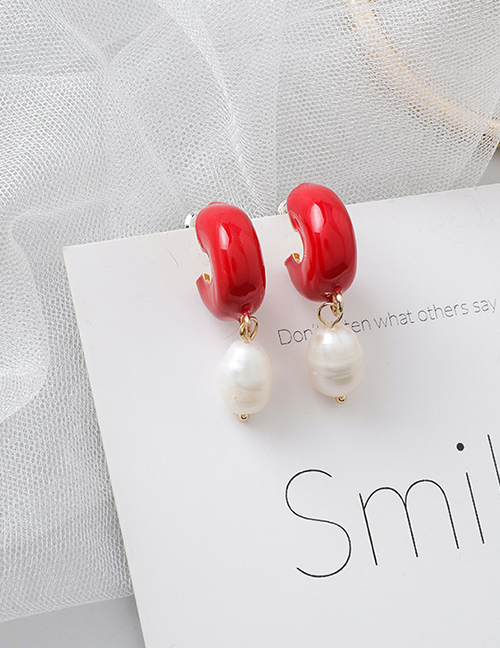Fashion Red C-shaped Drop Glazed Pearl Earrings