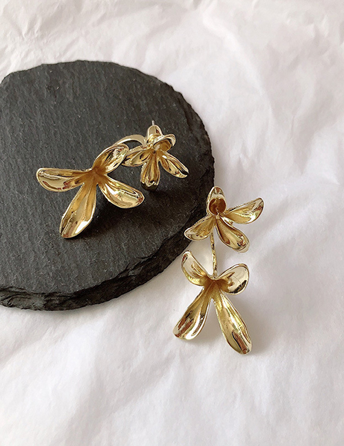 Fashion Gold Flower  Silver Needle Earrings
