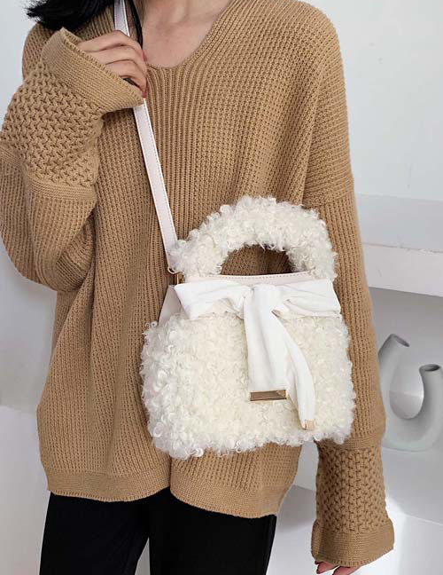 Fashion White Plush Bow One Shoulder Messenger Bag